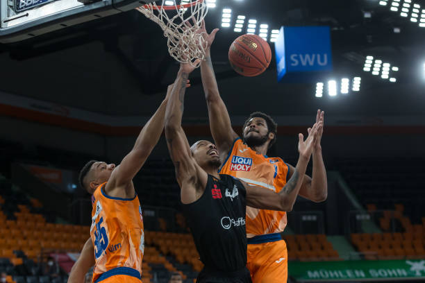 的衔接部分 的衔接部分