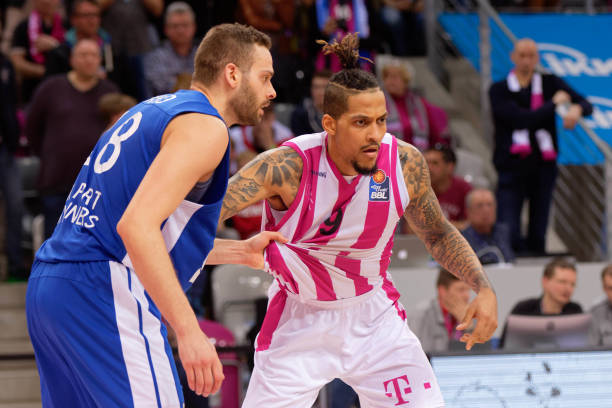 术总监的辞 术总监的辞