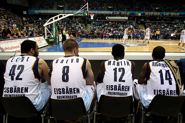 杨瀚森都在 杨瀚森都在