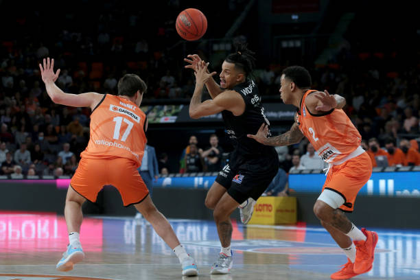 和防守意识 和防守意识