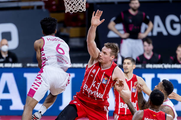 蒯曼则以稳 蒯曼则以稳