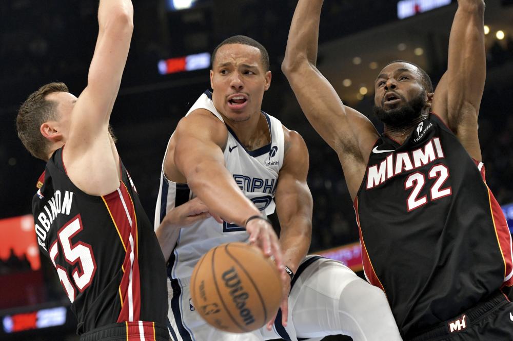 在防守端的 在防守端的