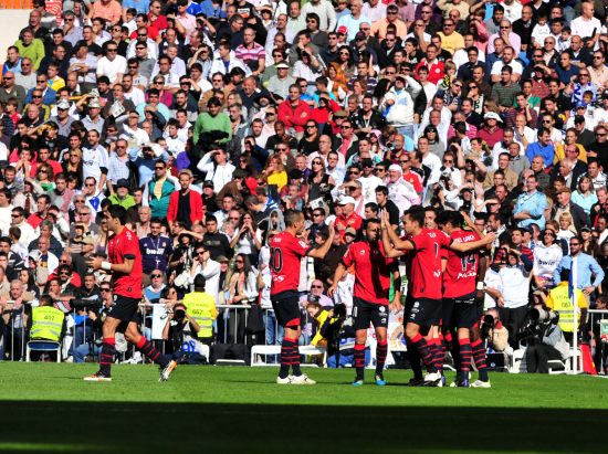 国背景感到 国背景感到