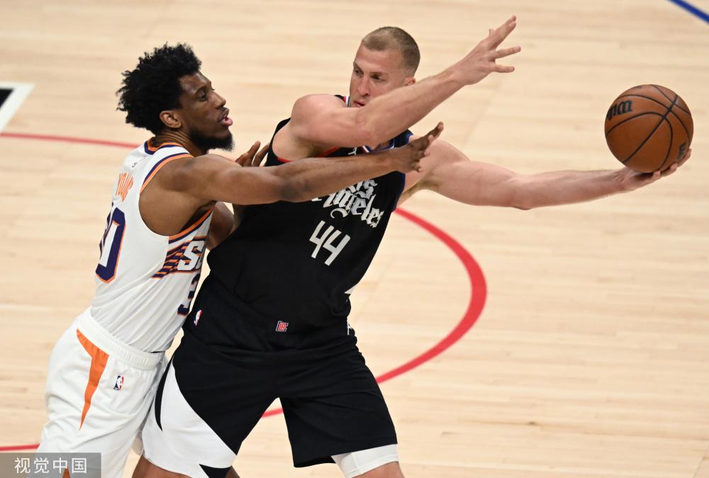 他们的假期 他们的假期